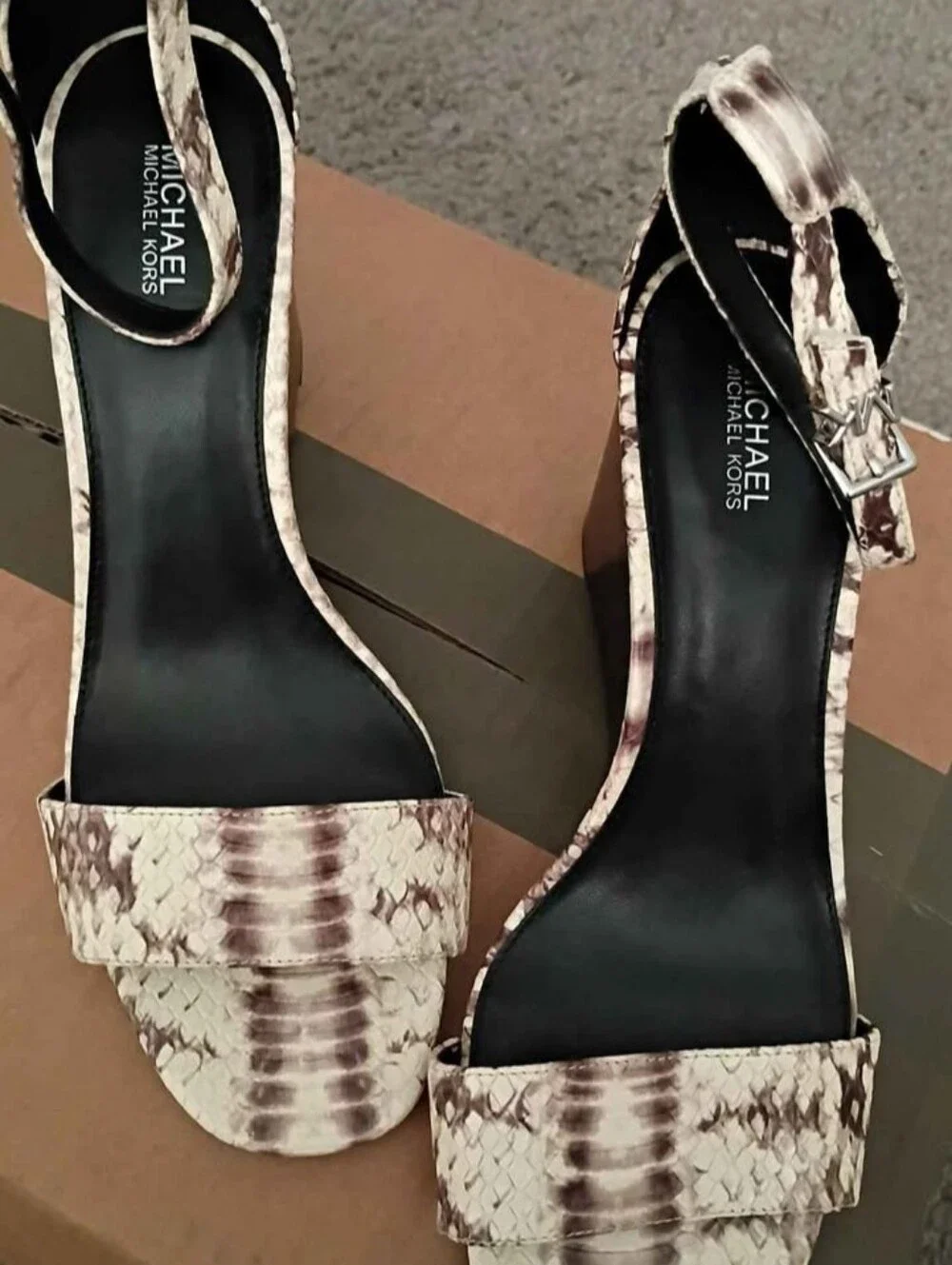 Micheal Kors Fiona Snakeskin Wedge Sandals -9M